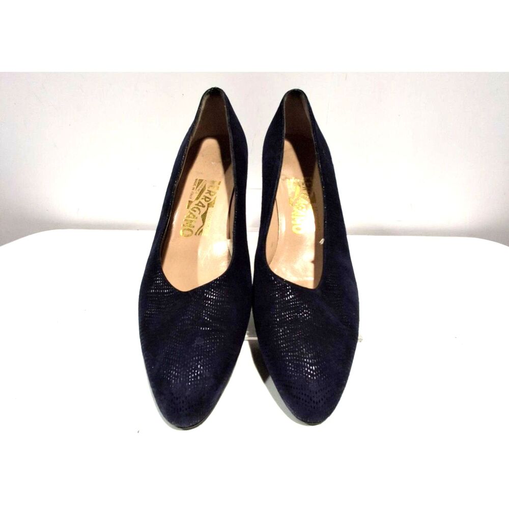 Ferragamo Women's Navy Suede Textured Leather Block Heel Pumps Size 7.5 AA